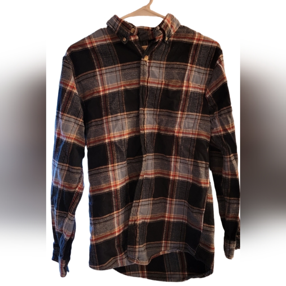 Red Head, flannel, barely worn, thick, long sleeve, button down